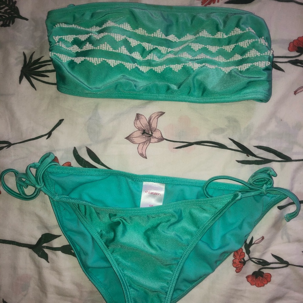 Sea-foam two-piece bathing suit top